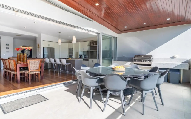 Malibu Beach House @ Corporate Boardies