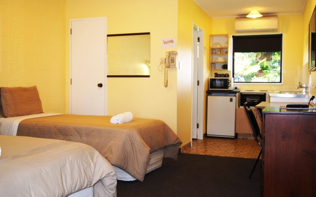 Eastland Motor Lodge – Guest Rooms – Gisborne