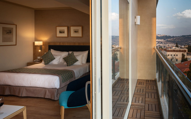 Ambassador Boutique Hotel