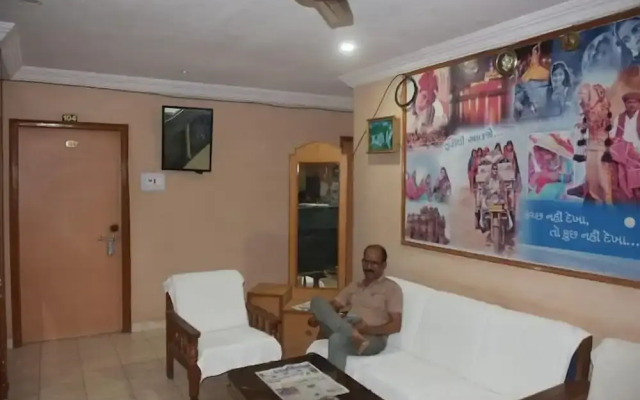 Hotel Prashant International