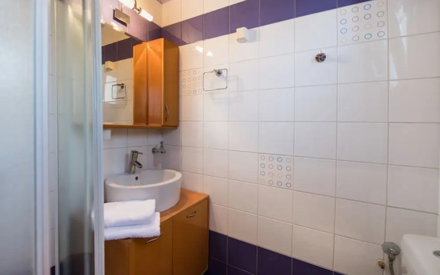 La Strada City House