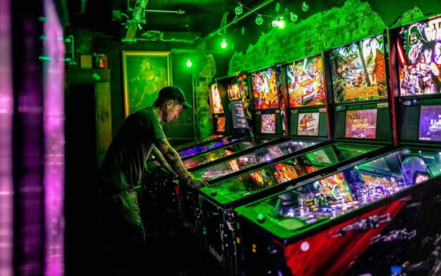 Stunning 4 Bed Semi-detached Home With Ample Space