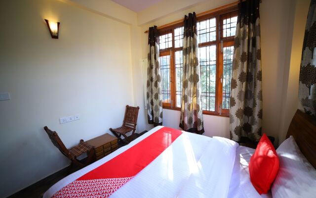 OYO 11575 Hotel Shine