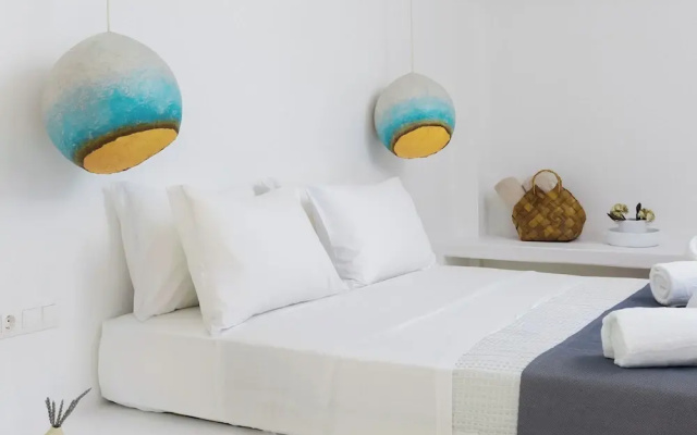 Voca Hotel & Suites