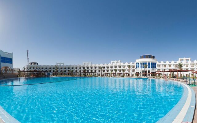 Golden 5 Sapphire Suites Hotel