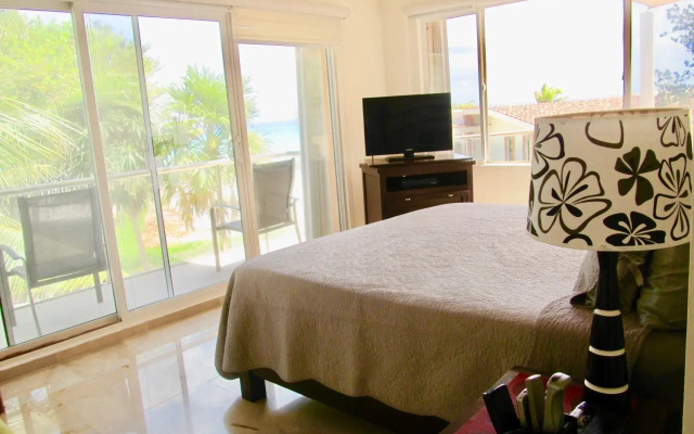 Casa Grande by Playa Paradise