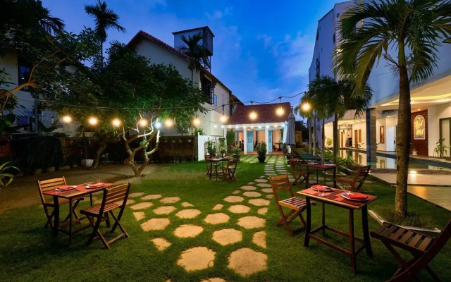 Legend Oasis Boutique Hoi An Hotel