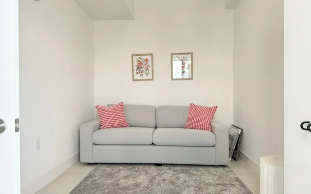 Luxury 3BR with Private Rooftop