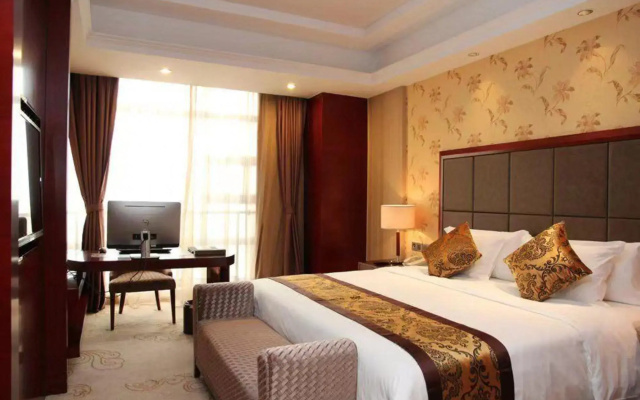 Baofeng Hot Springs Hotel