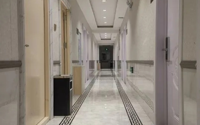 Lao Dongbei Inn (Xuexiang National Forest Park Store)