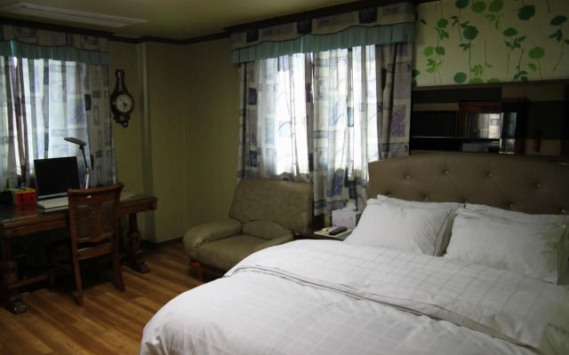 Western Hotel