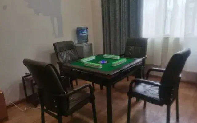 Jingzuan Business Hotel