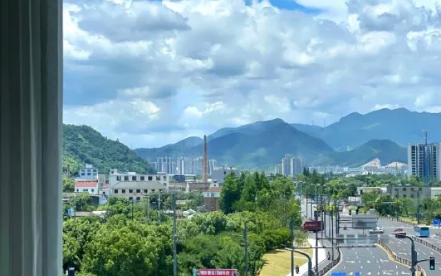 Hua Yi Hotel – Outside – Ningbo