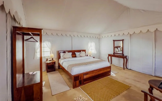 Padam Desert Camp. Jaisalmer