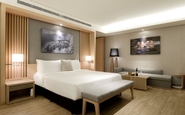 Cuncyue Hot Spring Resort