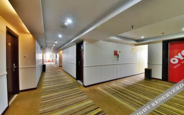 Wanlong Business Hotel