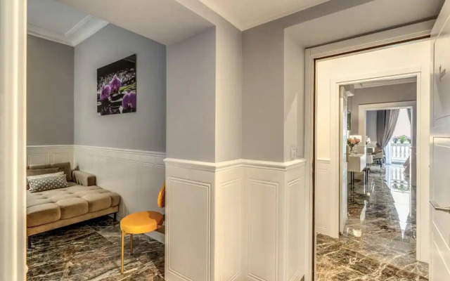 Spanish Steps Oasis Suites