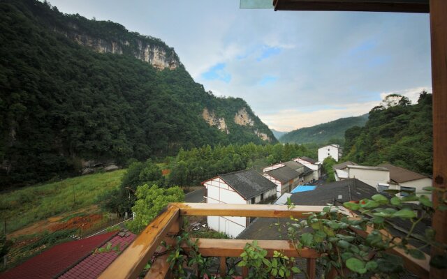 Zhangjiajie One City One Inn