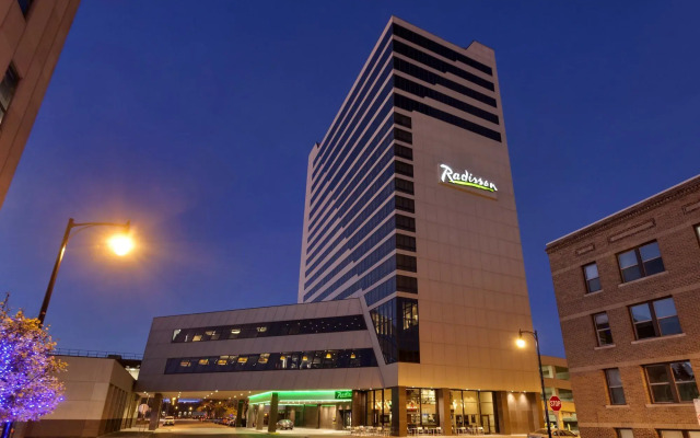 Radisson Blu Fargo