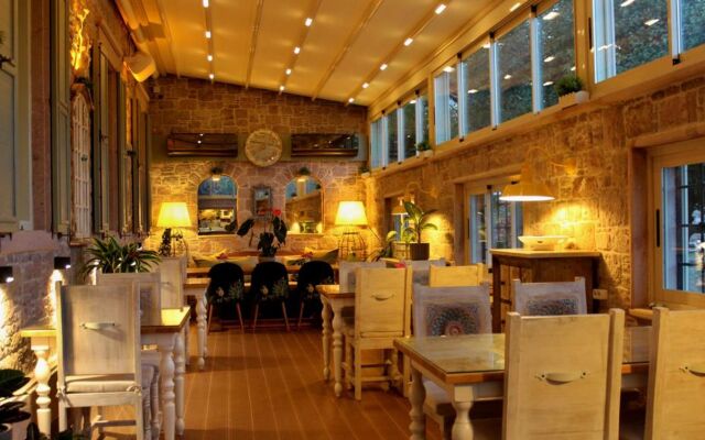 İna Cunda Art Otel