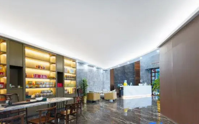 Shantou Roman Holiday Hotel