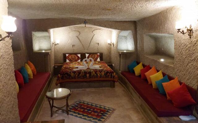 Armesos Cave Hotel