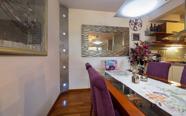 Zen Luxury Apartment