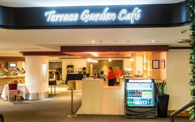 Stamford Plaza Adelaide