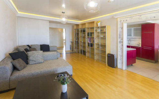 Апартаменты на улице Кирова 27/3