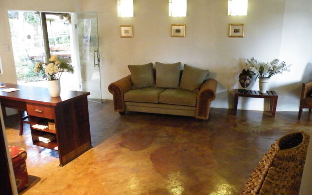 Kwena Chalets