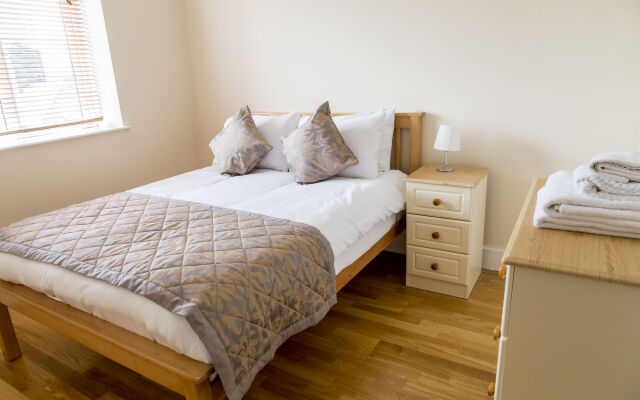 Pearse Street Suites