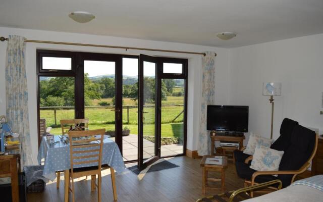 Smithfield Farm Bed & Breakfast Accommodation B&B