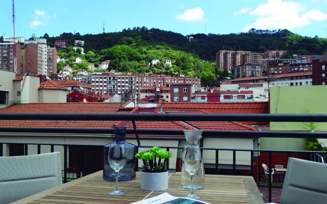 Bilbao City Center by abba Suites