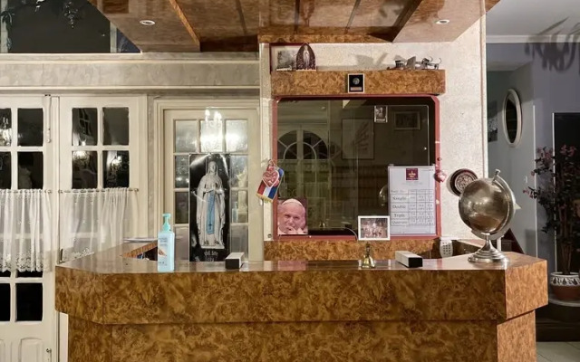 Hotel CORONA Lourdes