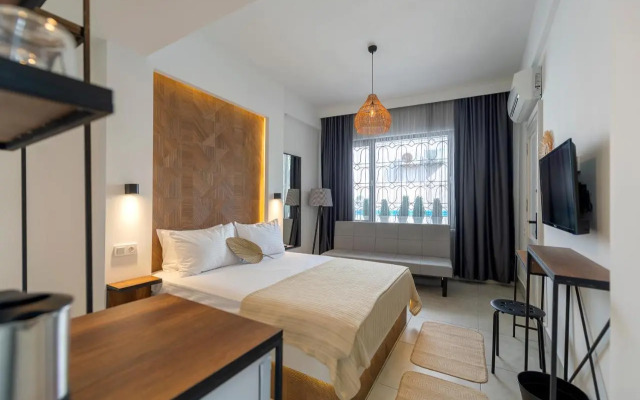 The Easy Rooms Terrace