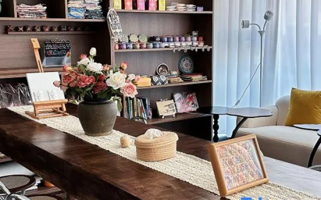 Yining Liubai Village Homestay