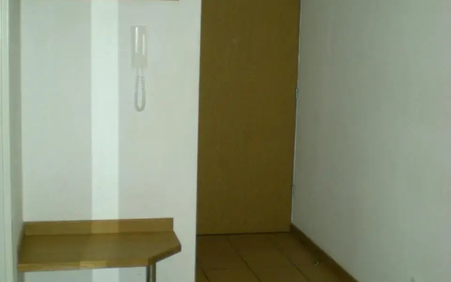 Studio 6
