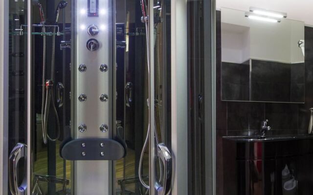 Luxury Rome Savini B&B