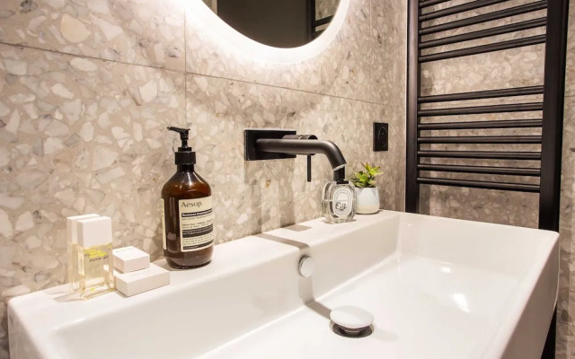 Magnificent 1br/4p Apartment - Montorgueil 6