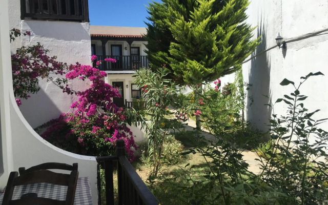Salinas Beach Hotel Bodrum/Boutique Concept