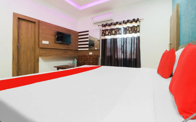OYO 80792 York Hotel