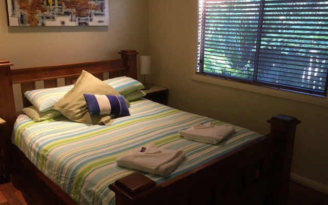 Safety Beach Ocean Bungalows