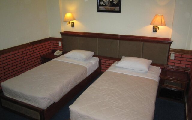 Hanh Long 1 Hotel