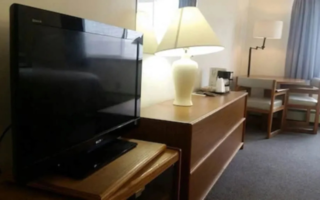 Marina Motel