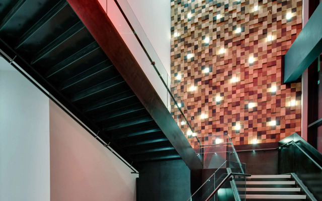 Hyatt Place Boston/Seaport District