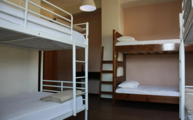 Pella Inn Hostel