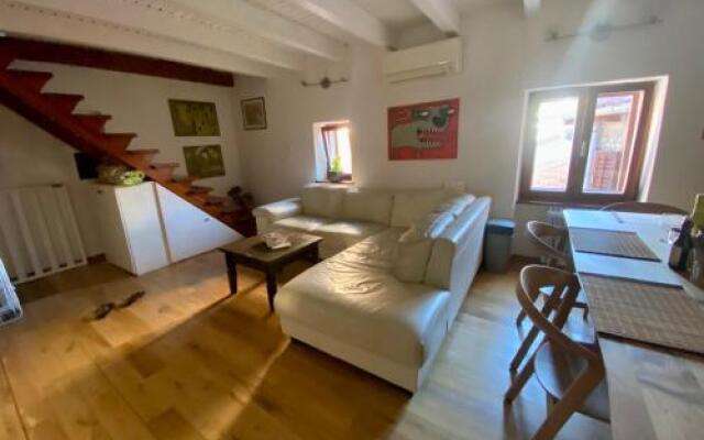 Romantic maisonette