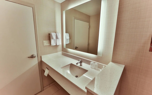 Fairfield Inn & Suites by Marriott Savannah Midtown