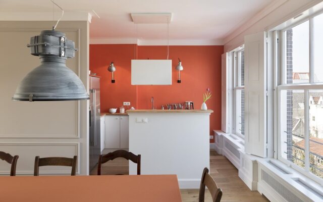 Grand Max Apartment