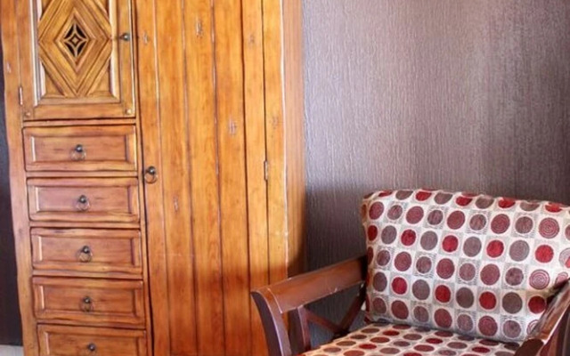 Sonoran Sun 3BR Deluxe SE 1007-v by Casago